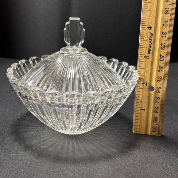 Mikasa Crystal Marquette Covered Candy Trinket Dish Made In Japan - Picture 11 of 11